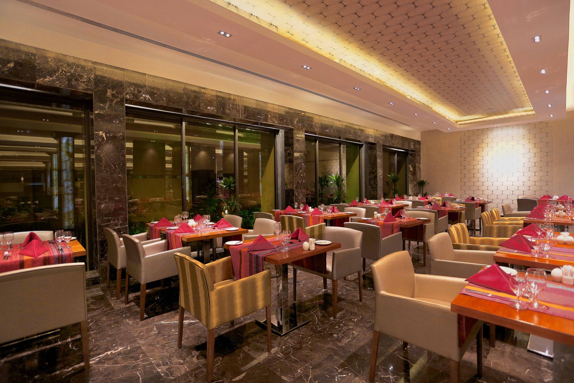 Al Restaurant 4825-webkit-tablet
